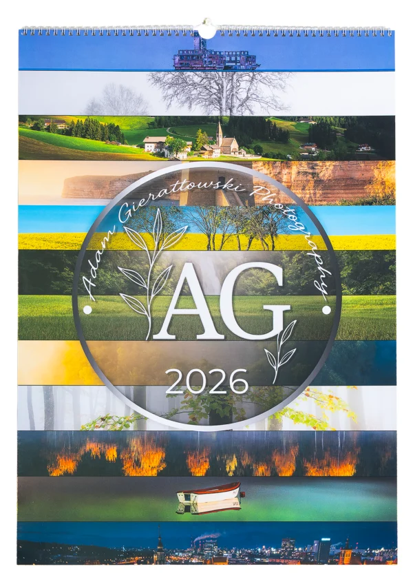 Fotokalendarz 2026 A2 350 g/m² - 12 Autorskich Zdjęć z Tytułami i Lokalizacjami