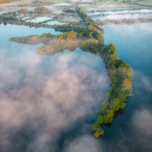 Wydruk 30×45 cm, papier półmat 200 g/m² - Pomiędzy Mgłą